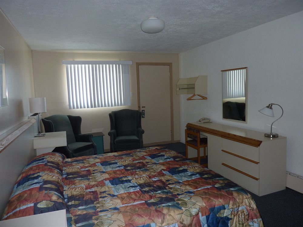Motel Belle Riviere Saint-Jean-sur-Richelieu Eksteriør bilde