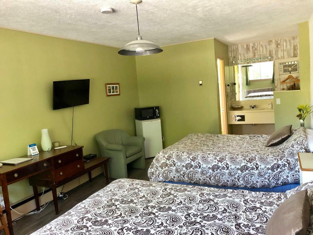 Motel Belle Riviere Saint-Jean-sur-Richelieu Eksteriør bilde